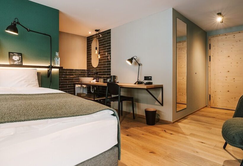 Номер Стандарт, Fiescherblick