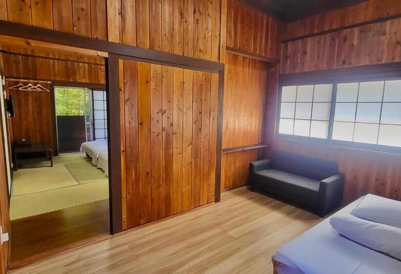 Camera Familiare, 旅館 竹屋 Takeya