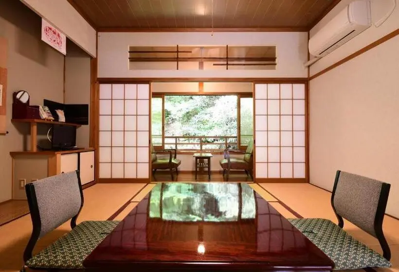 バス共有のスタンダードルーム, 高野山 宿坊 宝城院  Koyasan Shukubo Hojoin