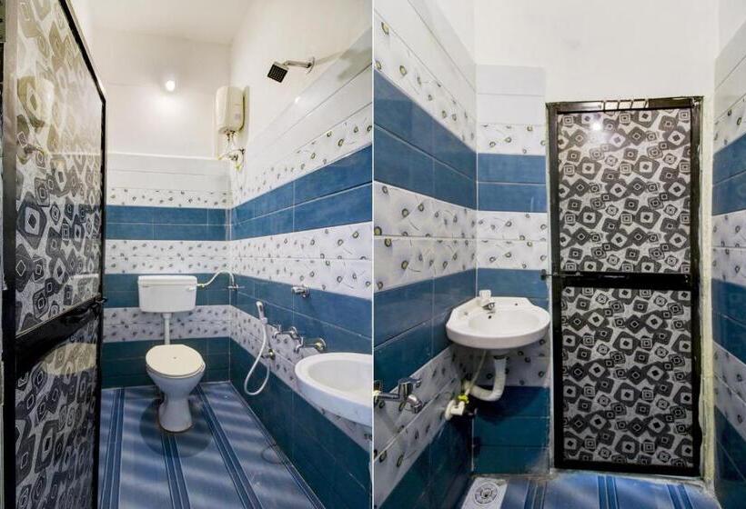 Трехместный Номер Классика, Spot On Hotel Ashoka