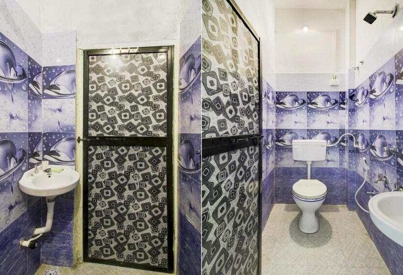 חדר דלוקס לשלושה, Spot On Hotel Ashoka