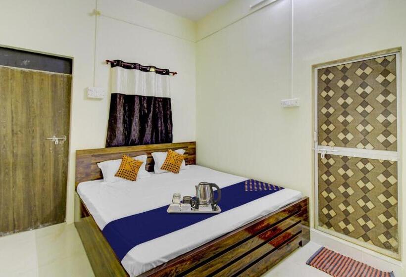 غرفة ديلوكس ثلاثية, Spot On Hotel Ashoka