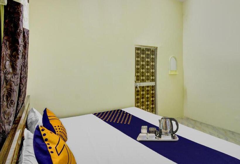 غرفة ديلوكس ثلاثية, Spot On Hotel Ashoka