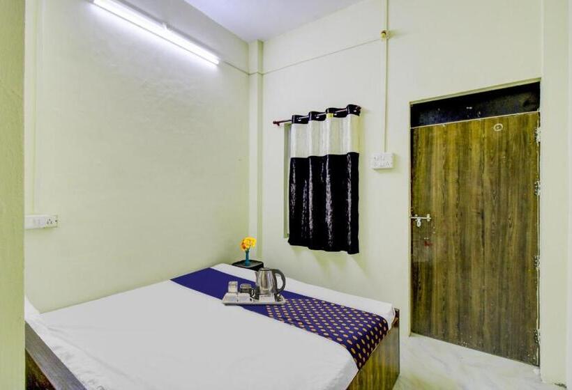 Трехместный Номер Deluxe, Spot On Hotel Ashoka