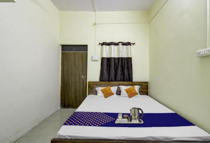 غرفة ديلوكس ثلاثية, Spot On Hotel Ashoka