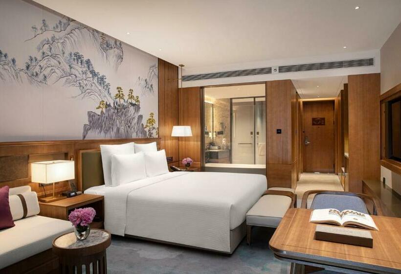 Номер Deluxe Кровать Кинг Вид на Город, Pullman Yuxi Falcon