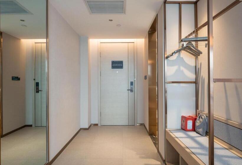 Номер бизнес-класса, Lavande Hotel Qihe Economic Development Zone