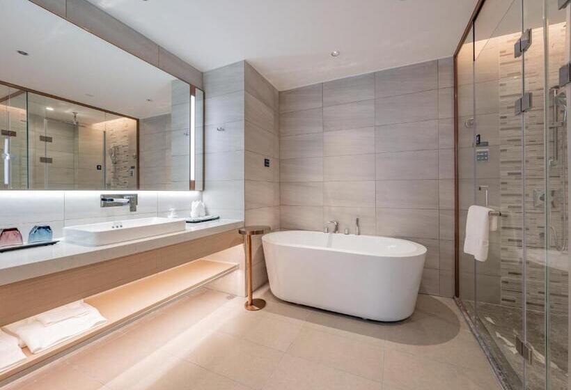 Люкс Кровать Кинг, Lavande Hotel Qihe Economic Development Zone