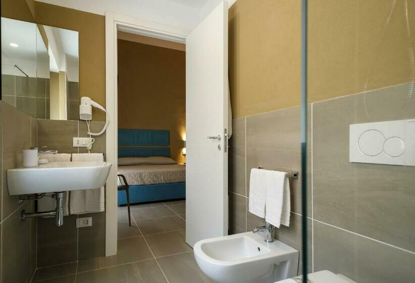 家庭套房, Palazzo Mancina