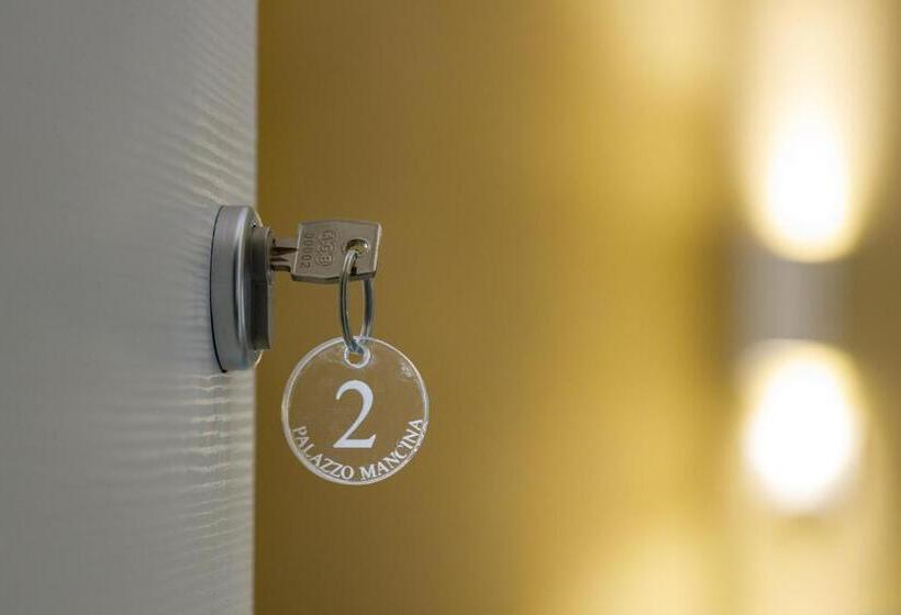 家庭套房, Palazzo Mancina