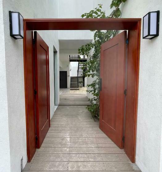 اتاق استاندارد با بالکن و چشم‌انداز دریا, Atoll Residence Dhangethi