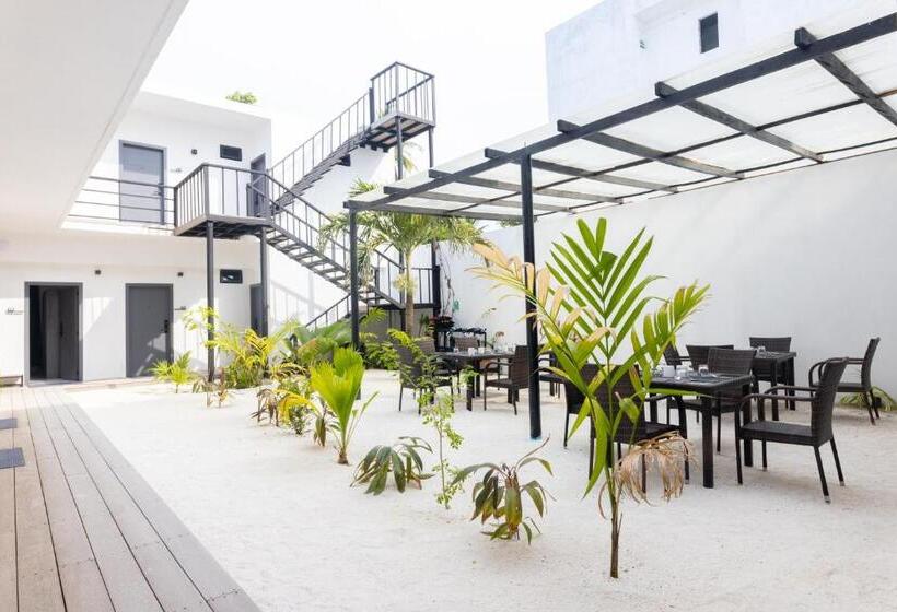 Triple Room Sea View, Atoll Residence Dhangethi