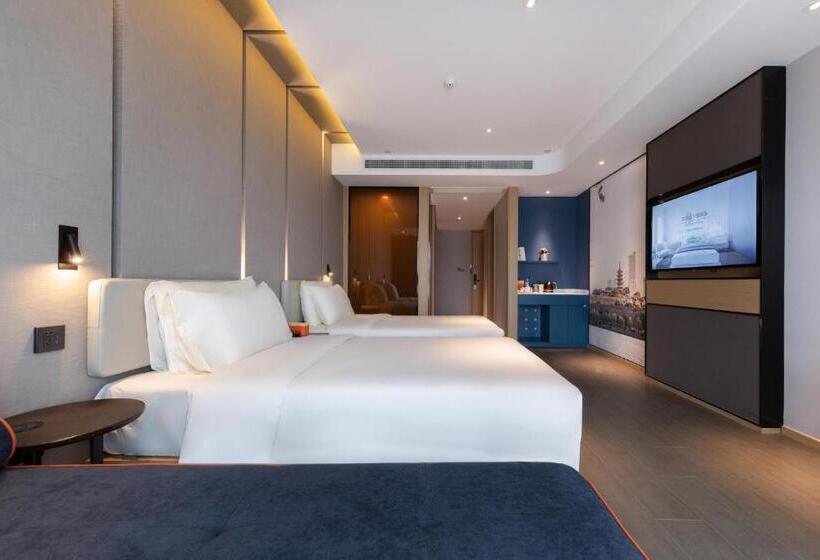 Номер Superior, Atour Hotel Nanjing Jiangning Riverside Shike Lake