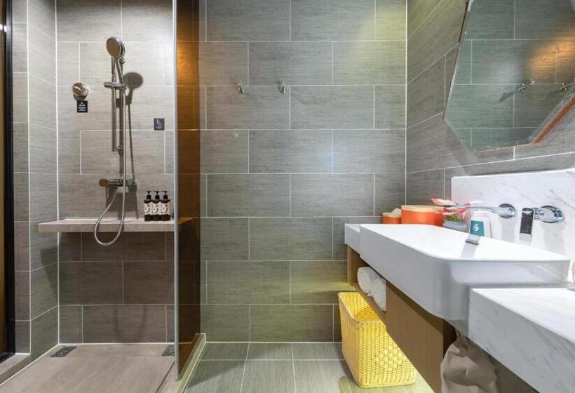 Номер Superior, Atour Hotel Nanjing Jiangning Riverside Shike Lake