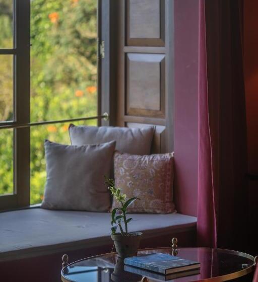 带大床的高级房间, Dendrobium House Near Kandy