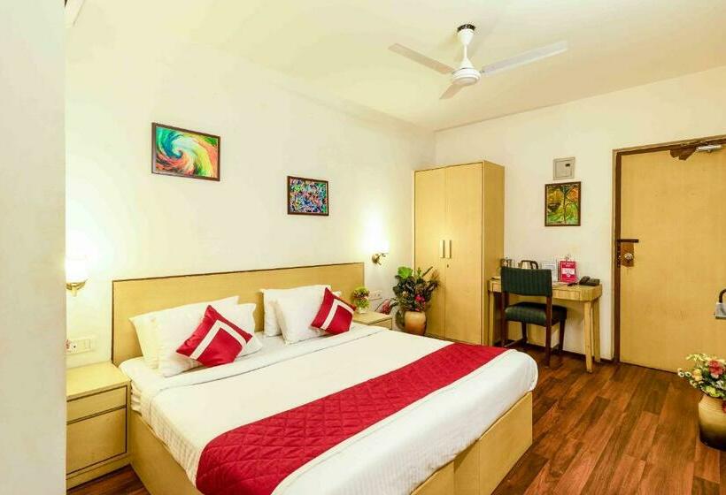 Habitación Deluxe, Octave Adya