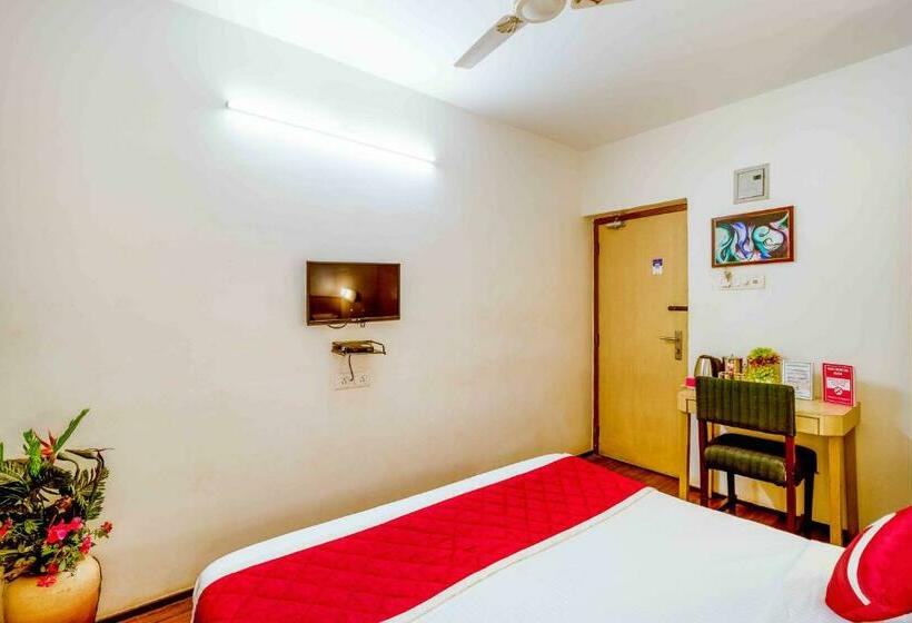 Habitación Deluxe, Octave Adya