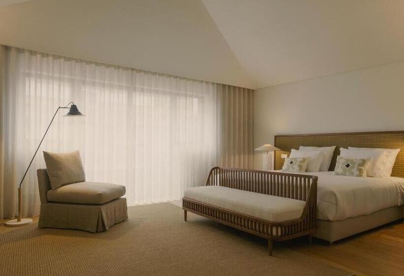 اتاق کلاسیک, Torel Saboaria Boutique