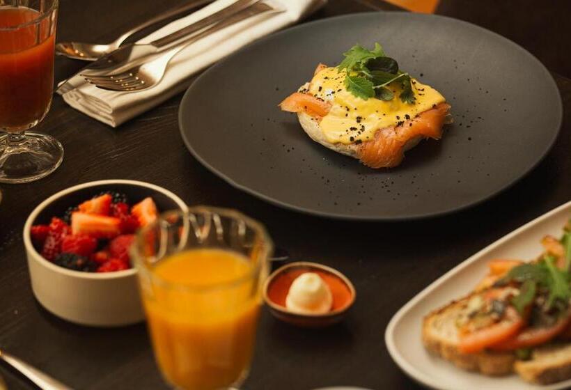 استودیو استاندارد با چشمانداز باغ, Torel Saboaria Boutique