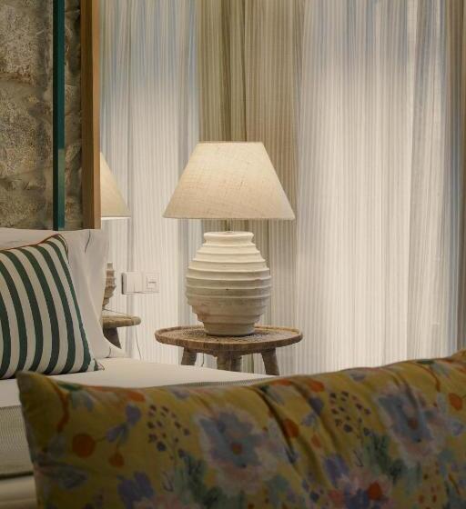 سوییت لوکس, Torel Saboaria Boutique