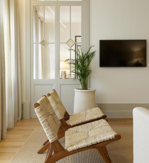 سوئیت با وان آب گرم, Saboaria Boutique Hotel Porto