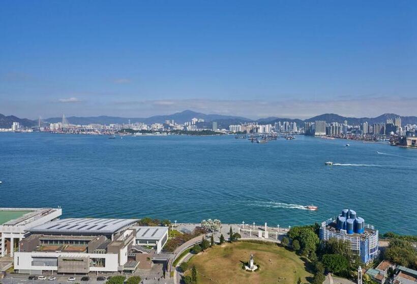 سوییت با چشم‌انداز دریا, Y Hotel Hong Kong