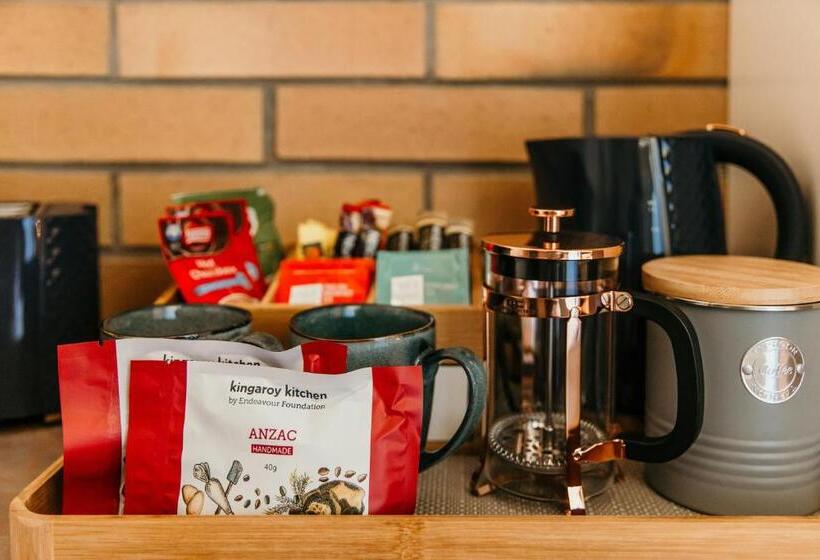 اتاق استاندارد یک تخته برای معلولان, Oasis Motor Inn Blackall