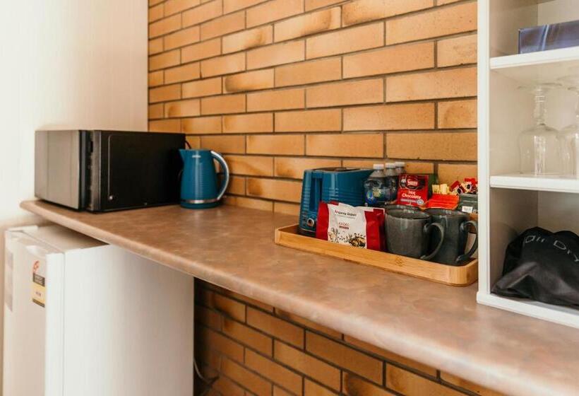 اتاق استاندارد یک تخته برای معلولان, Oasis Motor Inn Blackall