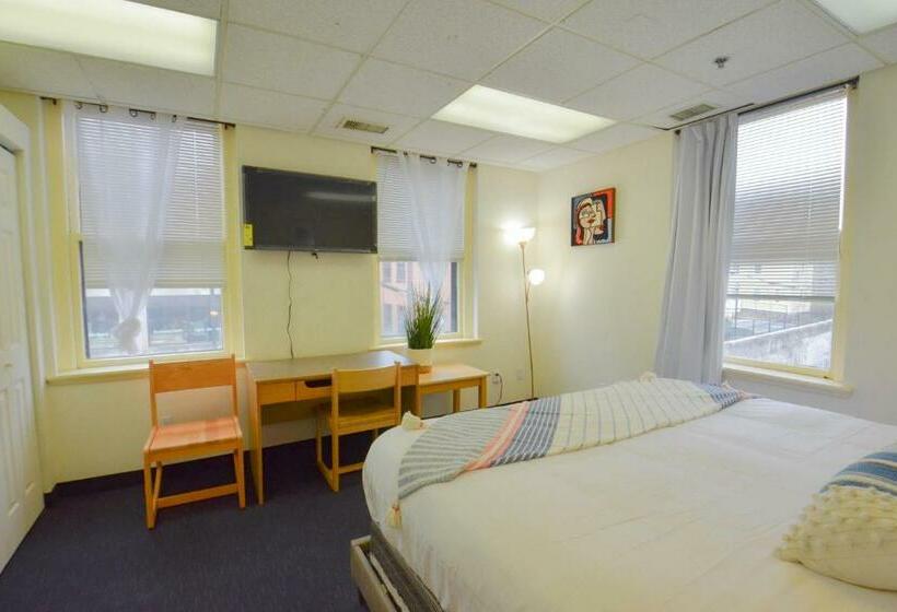 اتاق استاندارد با سرویس بهداشتی مشترک, Michie House In College Hill