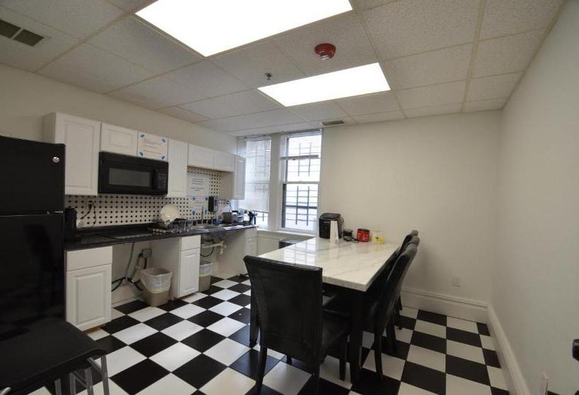 اتاق استاندارد با سرویس بهداشتی مشترک, Michie House In College Hill