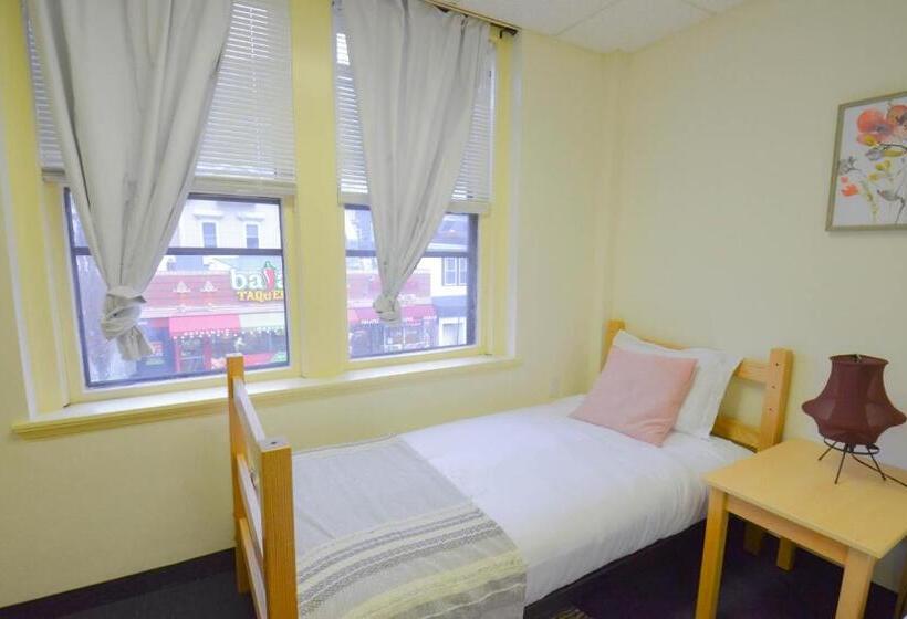 اتاق استاندارد با سرویس بهداشتی مشترک, Michie House In College Hill