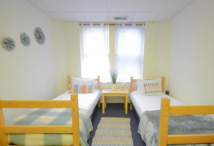 اتاق استاندارد با سرویس بهداشتی مشترک, Michie House In College Hill