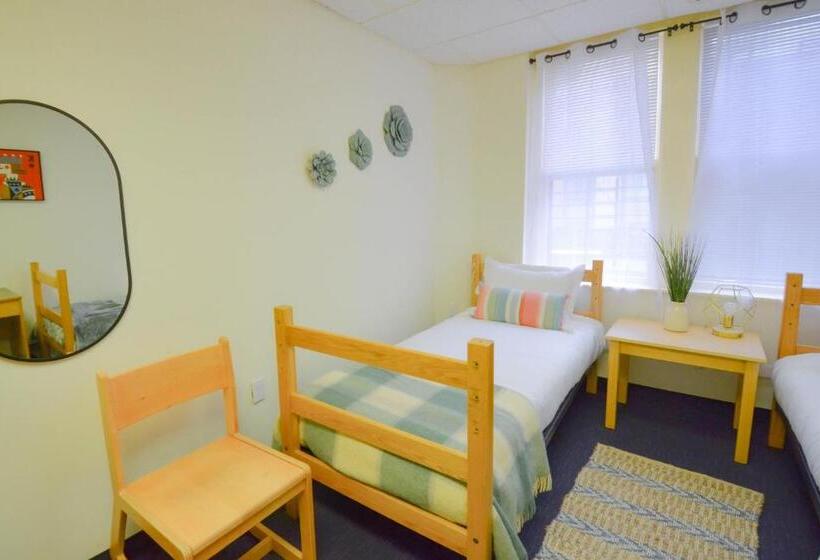 اتاق استاندارد با سرویس بهداشتی مشترک, Michie House In College Hill