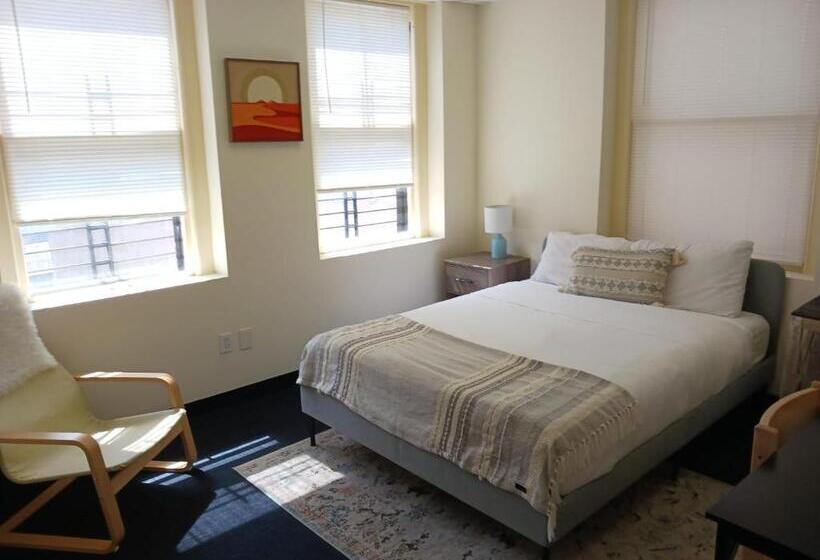 اتاق استاندارد با سرویس بهداشتی مشترک, Michie House In College Hill