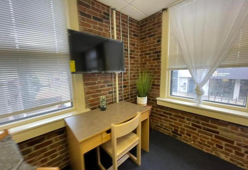 اتاق استاندارد با سرویس بهداشتی مشترک, Michie House In College Hill