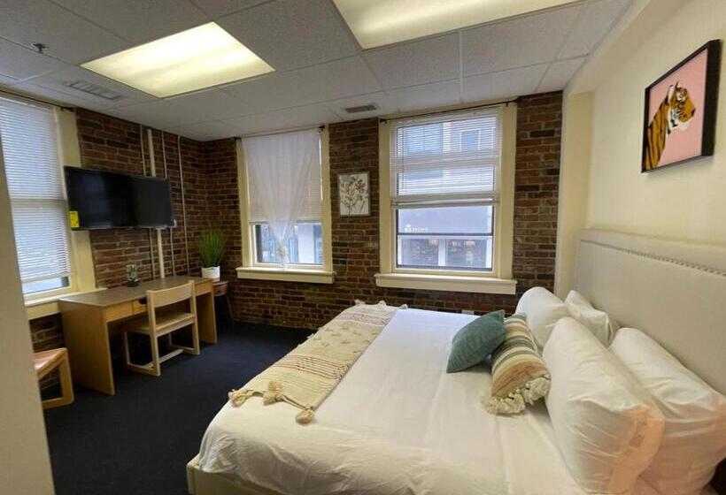 اتاق استاندارد با سرویس بهداشتی مشترک, Michie House In College Hill