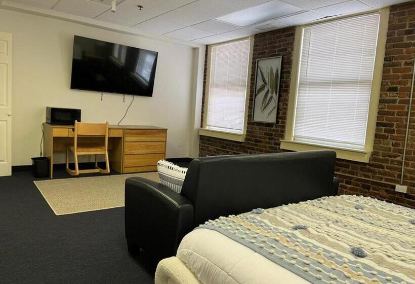 اتاق استاندارد با سرویس بهداشتی مشترک, Michie House In College Hill