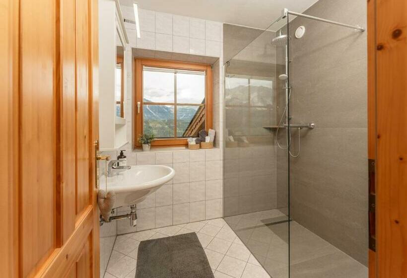 Apartamento 1 Dormitório com Vistas, Haus Steirerland