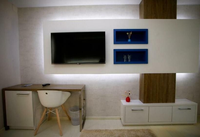 اتاق استاندارد, Rox