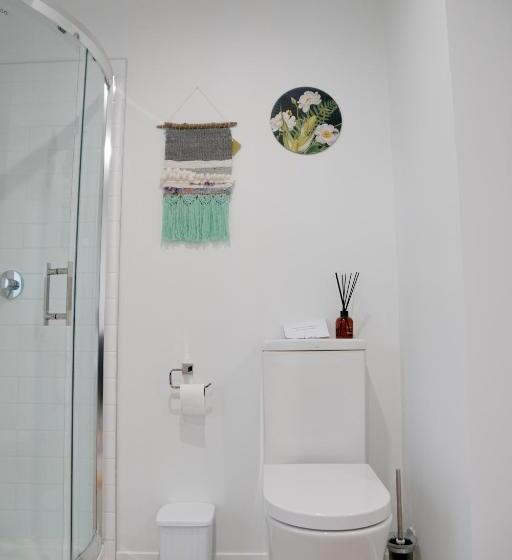 غرفة قياسية مطلة على الجبل, Marlborough Wine Barrel Cabins