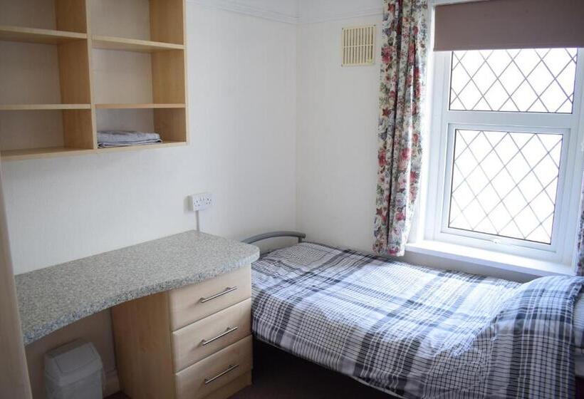 בית, 4 חדרי שינה, Near Sea House Stay