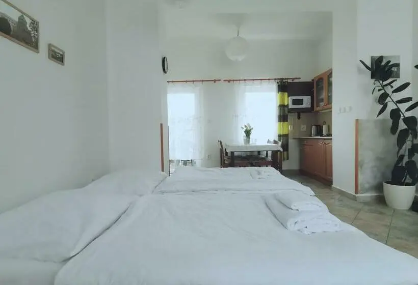 Suite with Terrace, Penzion Pod Kostelíčkem