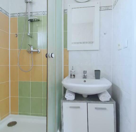 バルコニー付スイート, Penzion Pod Kostelíčkem