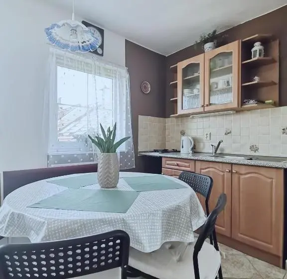 Sviitti Parveke, Penzion Pod Kostelíčkem