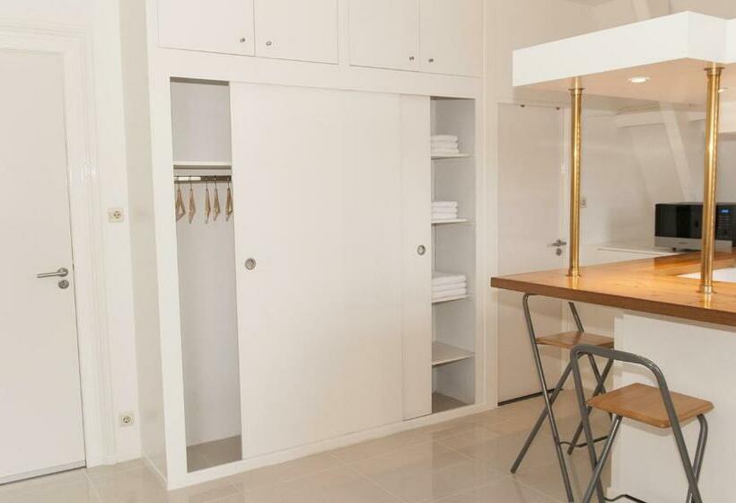 إستديو قياسى مزود بشرفة, Casa Del Cisne