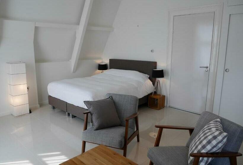 إستديو قياسى مزود بشرفة, Casa Del Cisne