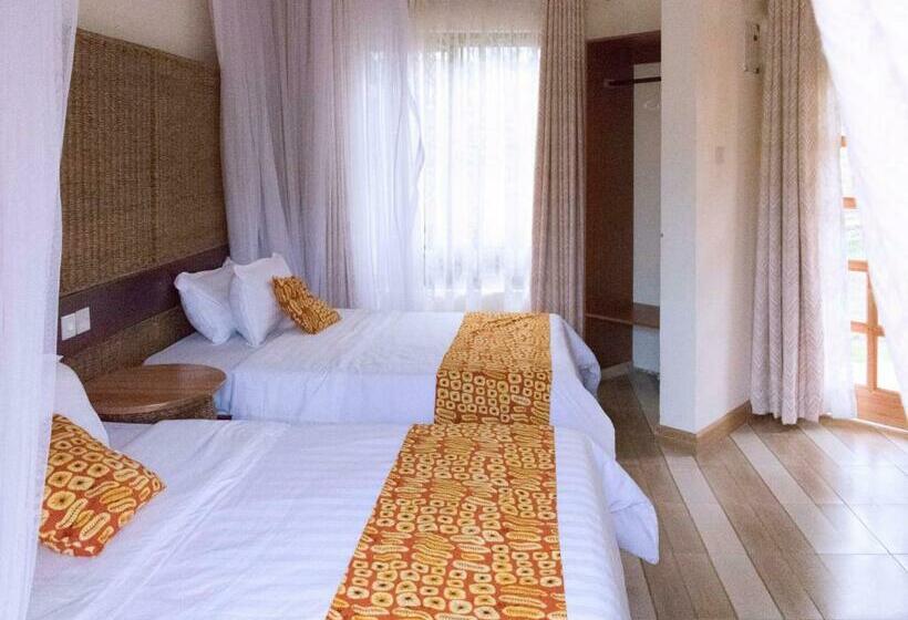 اتاق استاندارد, Tooro Fairway