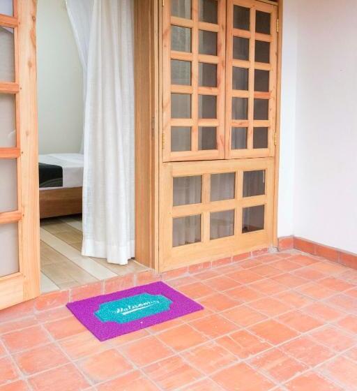 اتاق استاندارد, Tooro Fairway