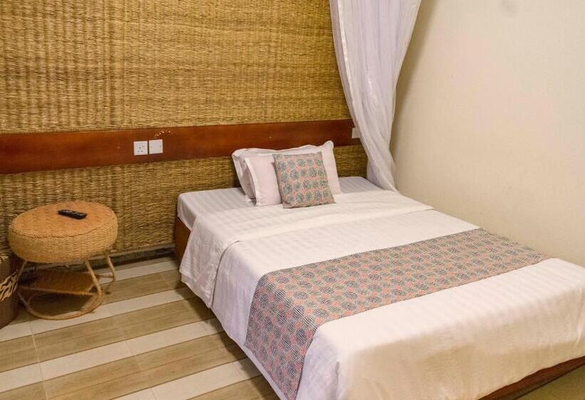 اتاق استاندارد, Tooro Fairway