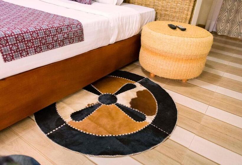 اتاق استاندارد, Tooro Fairway